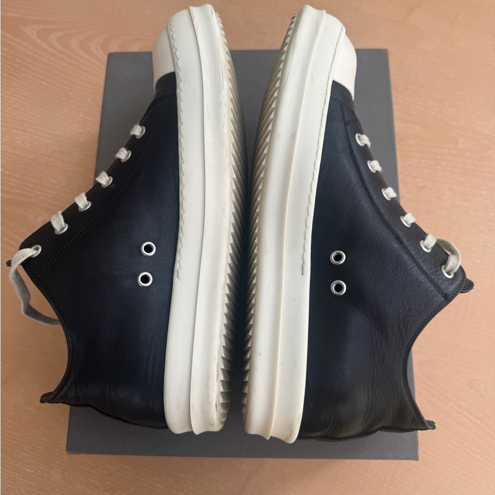 Rick Owens Black and Cream Sneakers - Picture 5 of 12
